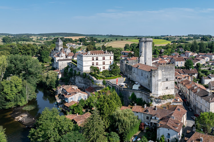Château de Bourdeilles — Visiter un château — Bourdeilles
