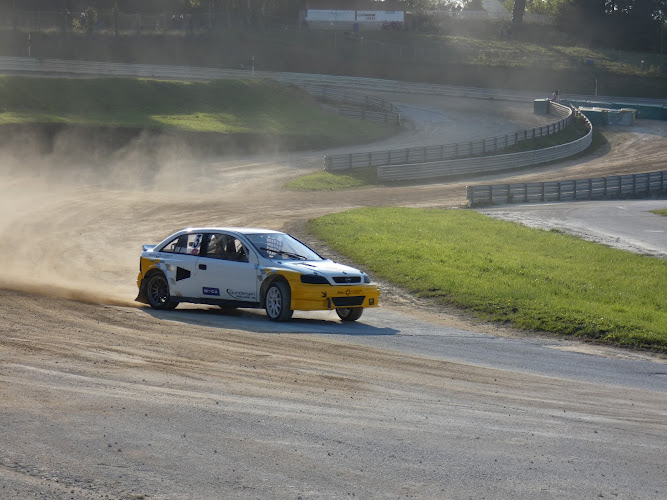 Circuit des Ducs — Stage pilotage rallye — Essay