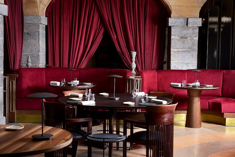Les Loges - dîner sous une cour Renaissance - Lyon