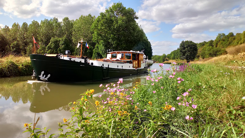 Edge Charter - Barge Cruise The Randle — Croisière fluviale — Auxerre