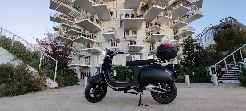 CM Scooter - Location scooter montpellier - Pièces détachées scooter et moto - Balade en scooter électrique - Montpellier