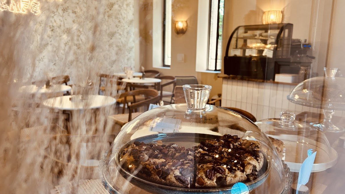 Capèla Café — Salons de thé insolites & atypiques — Maubec