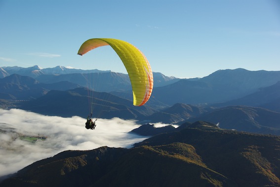 Ecole Professionnelle de parapente, Speed Flying, Parakite Haut les Mains