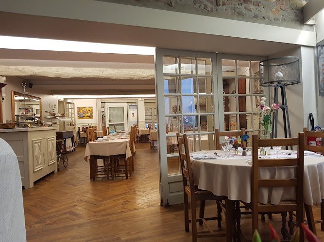 Maison Bonnet - quatre générations de cuisine à Itxassou - Restaurants de terroir & cuisine de grand-mère - Itxassou