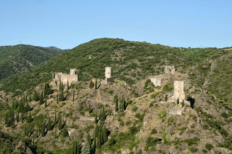 Les Quatre Châteaux de Lastours — Patrimoine — Lastours