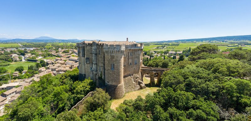 Château de Suze-la-Rousse — Visiter un château — Suze-la-Rousse