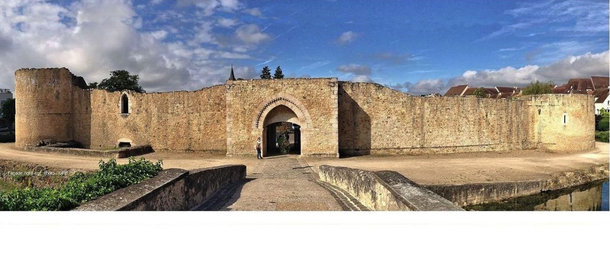 Château de Brie-Comte-Robert — Visiter un château — Brie-Comte-Robert