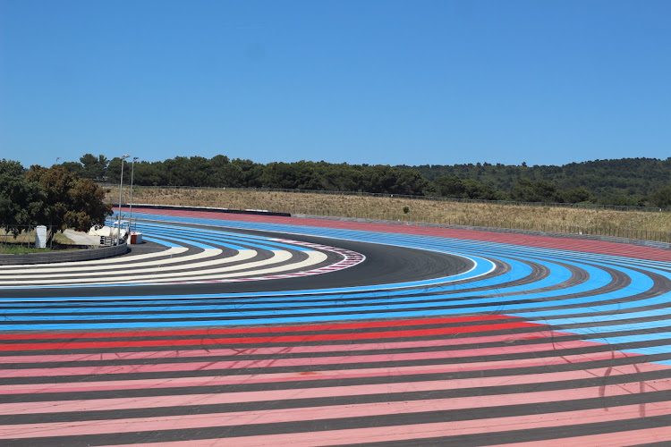 Driving Center - stages de pilotage au Circuit Paul Ricard - Le Castellet