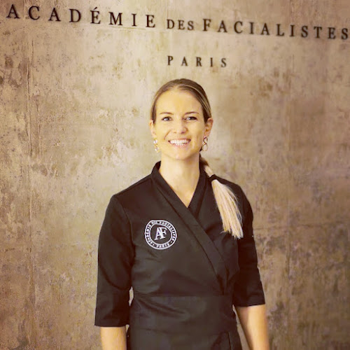 Pauline Nivard Facialiste - massages et soins du visage personnalisés - Kobido — Saint-Gély-du-Fesc