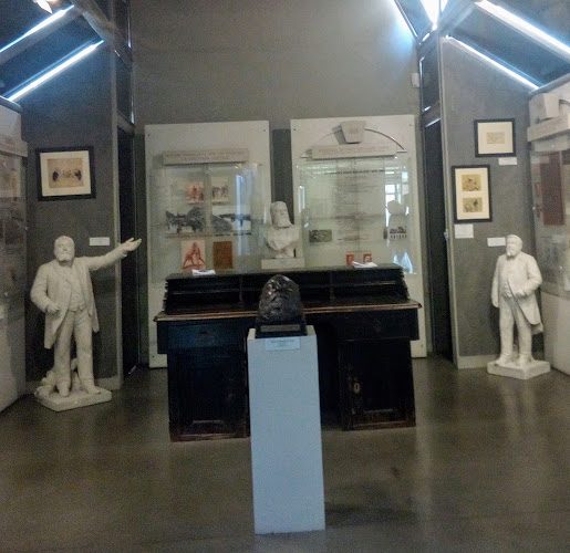 Centre National et Musée Jean-Jaurès - la vie du tribun castrais - Musées Historiques - Castres