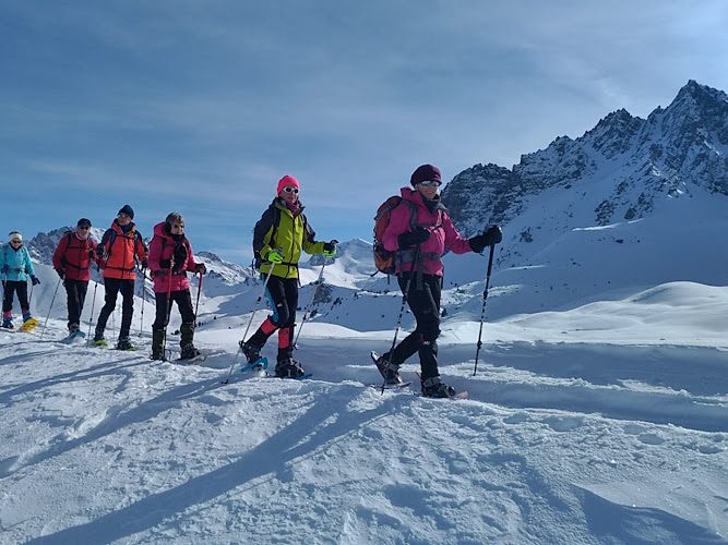 Bureau Montagne Mélézin - raquettes dans le Queyras - Guillestre