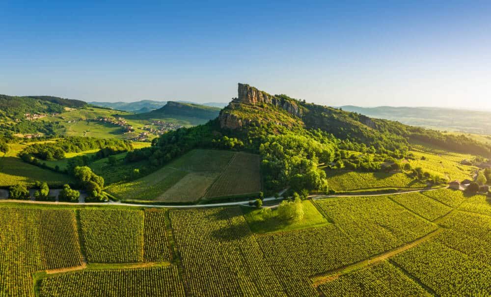 Roche de Solutré - 4,2 km jusqu’au panorama sommital — Randonnée pédestre — Solutré-Pouilly