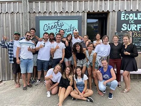 CHEEKY FAMILY - Ecole de surf Lacanau - Surf camp — Lacanau