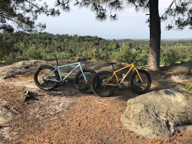 VTT Fontainebleau - randonnée accompagnée et location dans les Trois-Pignons — Randonnée VTT — Noisy-sur-École