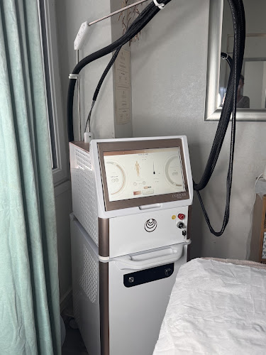 L'air Ô Naturel / Institut de beauté/ centre de laser d’épilation, cryolipolyse, Hydra facial — Laval