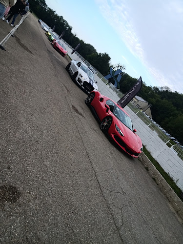 Circuit de Folembray - Almacar — Stage de pilotage Ferrari, Lamborghini, Porsche, Aston Martin,... — Folembray