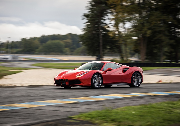 Motorsport Academy - Circuit Maison Blanche — Stage de pilotage Ferrari, Lamborghini, Porsche, Aston Martin,... — Le Mans