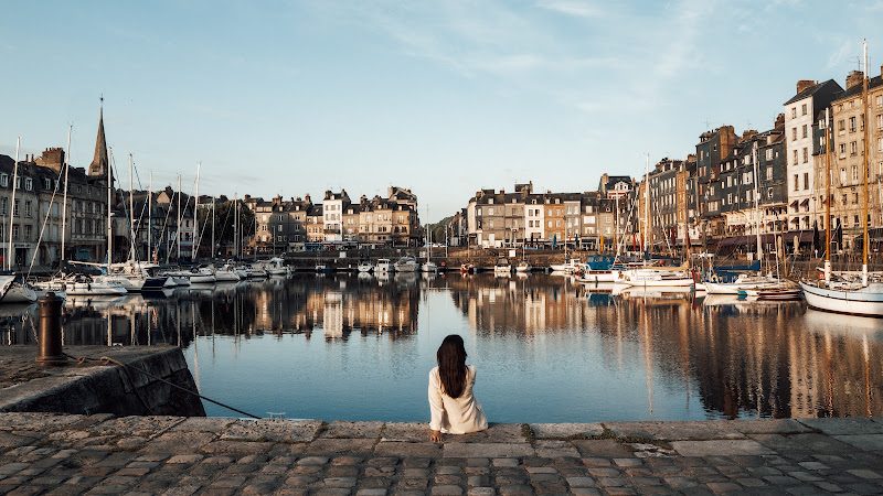 Honfleur sur les pas des peintres - parcours impressionniste dans la ville — Honfleur
