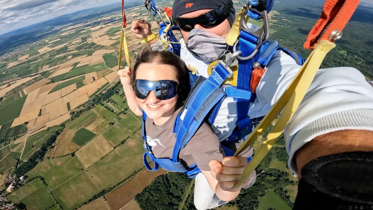 Sky Delivery - Parachutisme — Saut en Parachute - Tandem — Haguenau