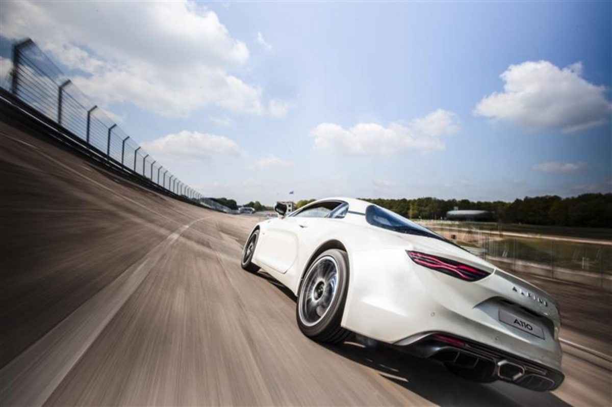Autodrome de Linas-Montlhéry — Roulage auto sur circuit — Linas
