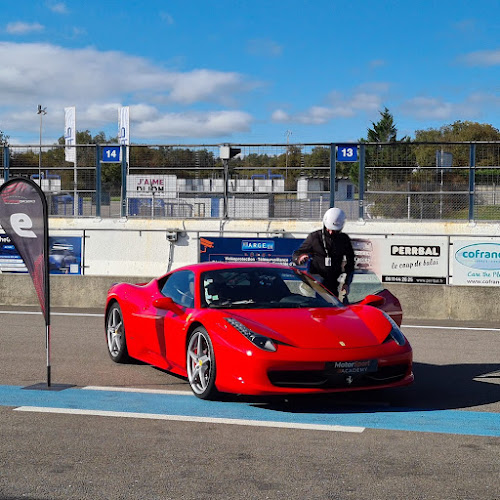 Circuit de Dijon Prenois - Motorsport Academy — Stage de pilotage Ferrari, Lamborghini, Porsche, Aston Martin,... — Prenois