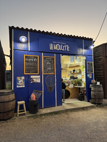 La Moulette – Cabane du Vieux Port aux Huîtres — Restaurants insolites — Le Verdon-sur-Mer