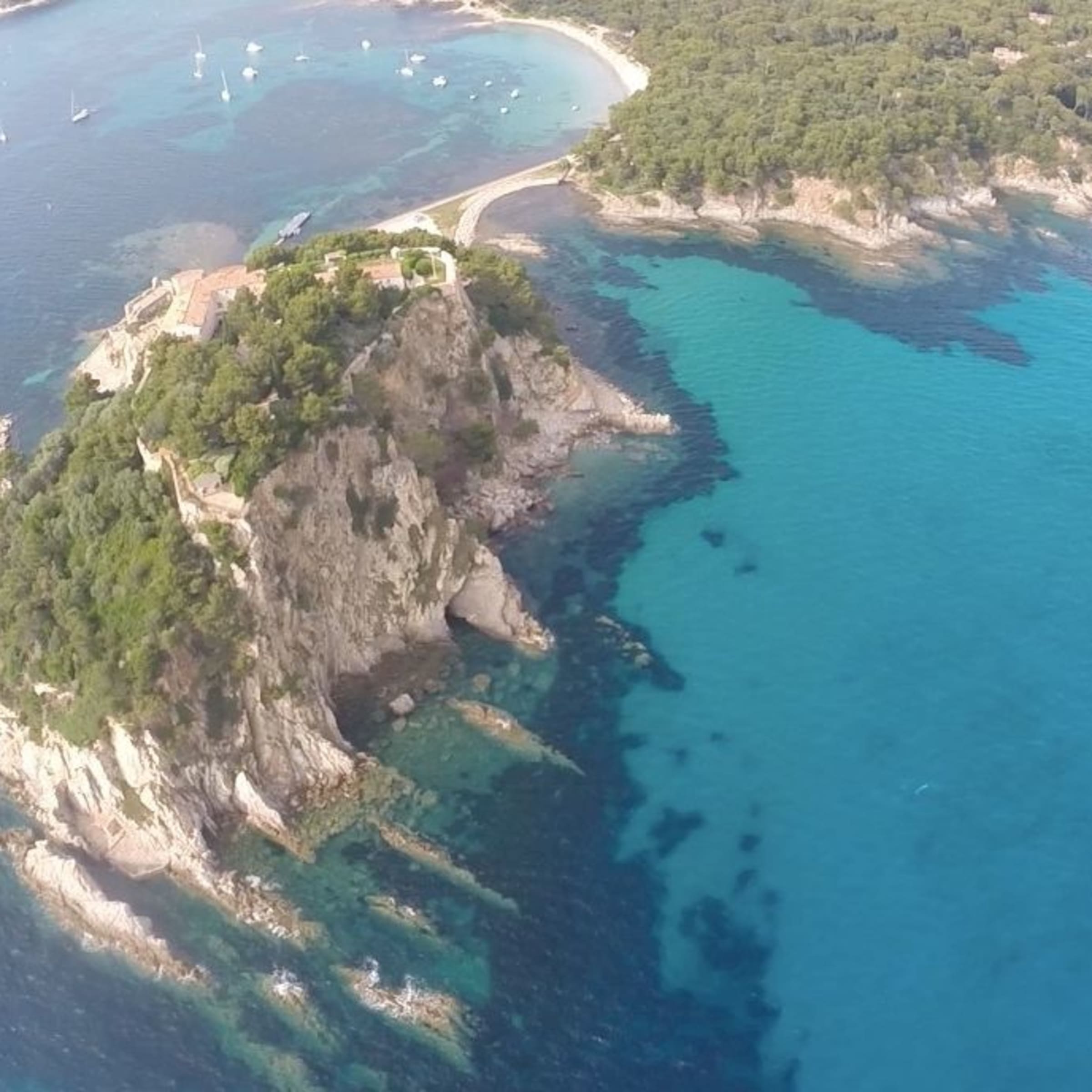 Vol en hélicoptère à Hyères