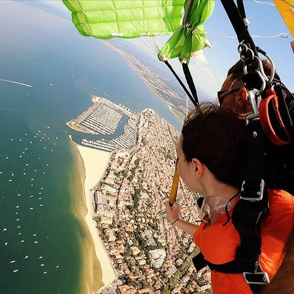 VERTICAL T'AIR - Saut en parachute Bordeaux et Arcachon — Saut en Parachute - Tandem — La Teste-de-Buch