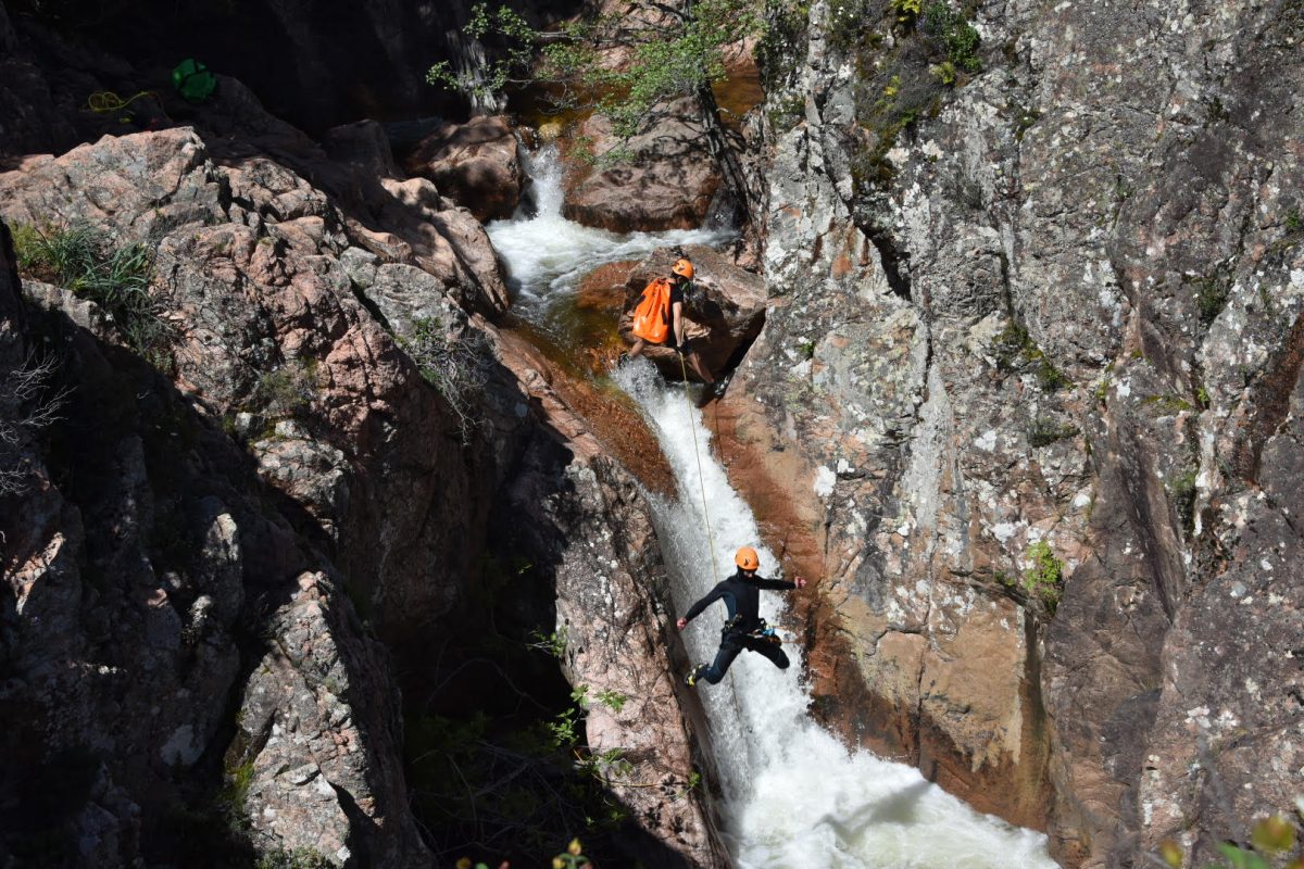 Base de Baracci Natura - Canyoning - Tyroliennes - Via Ferrata - Parc Aventure — Propriano