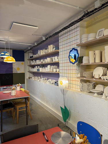 Des Joies, café céramique — Dinan