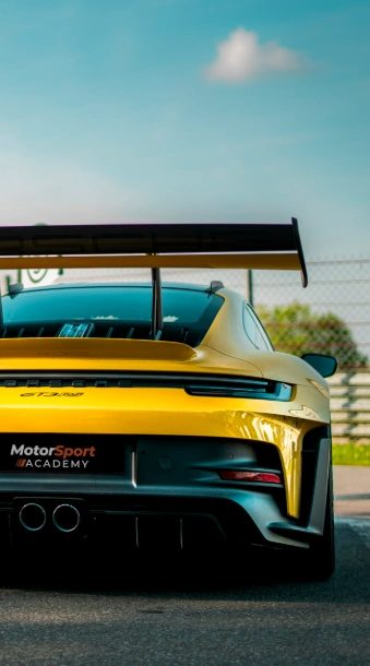 Circuit La Châtre - Motorsport Academy — Stage de pilotage Ferrari, Lamborghini, Porsche, Aston Martin,... — La Châtre