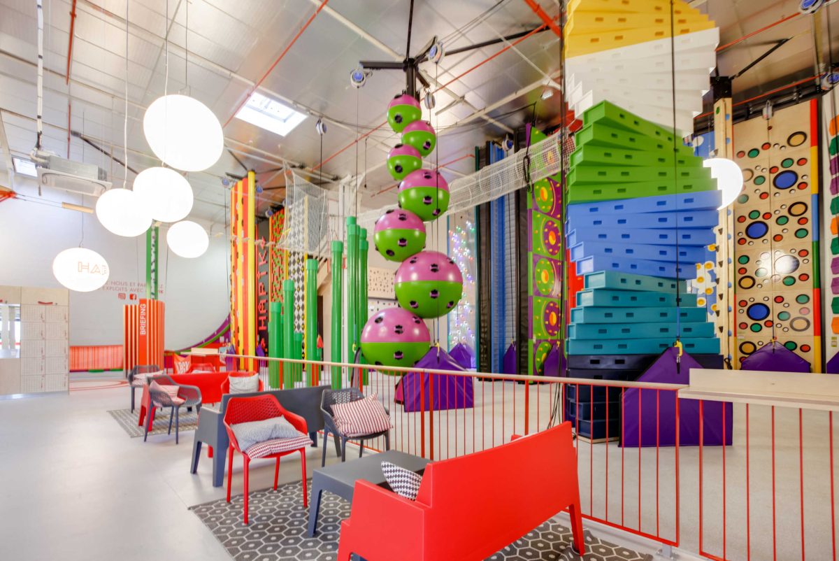 HAPIK Salle d'escalade 100% fun — Accrobranche - Parcours Aventure — Chambourcy