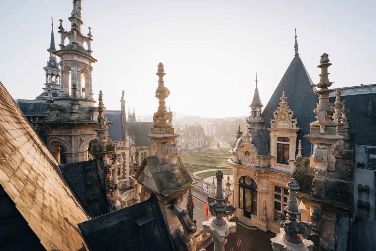 Palais Bénédictine — fabrication de la liqueur aux 27 plantes et dégustation à Fécamp — Fécamp