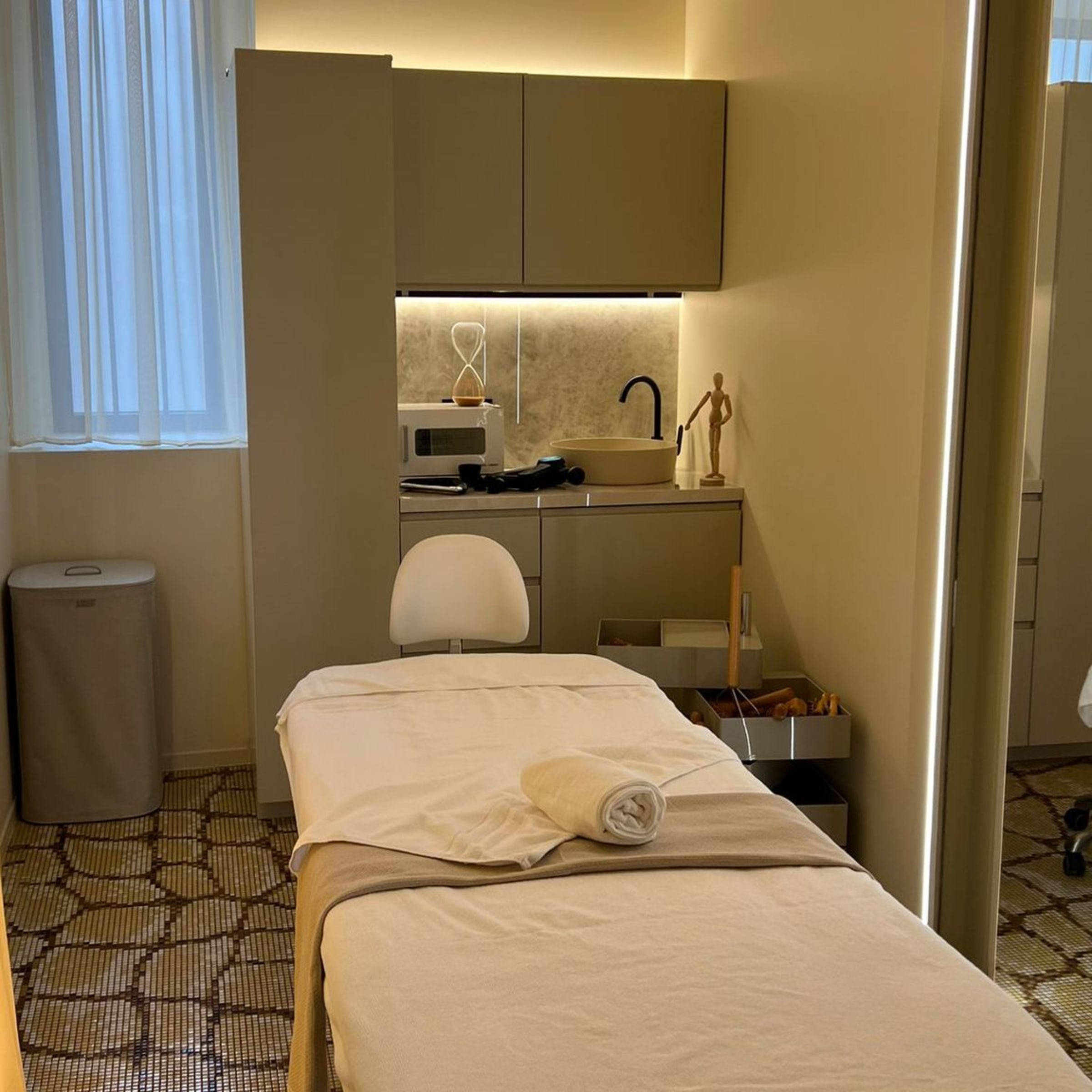 Lucica Massage