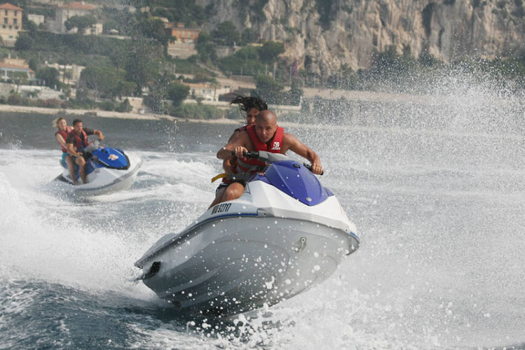 JETMALA — Flyboard - Jet Pack — Cap-d'Ail