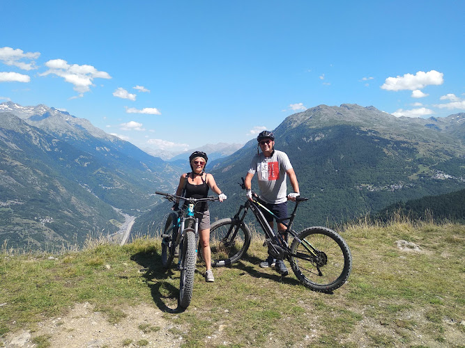 Randonnées et VTT à Valmeinier avec Horizons Nature & Montagnes — Randonnée VTT — Valmeinier
