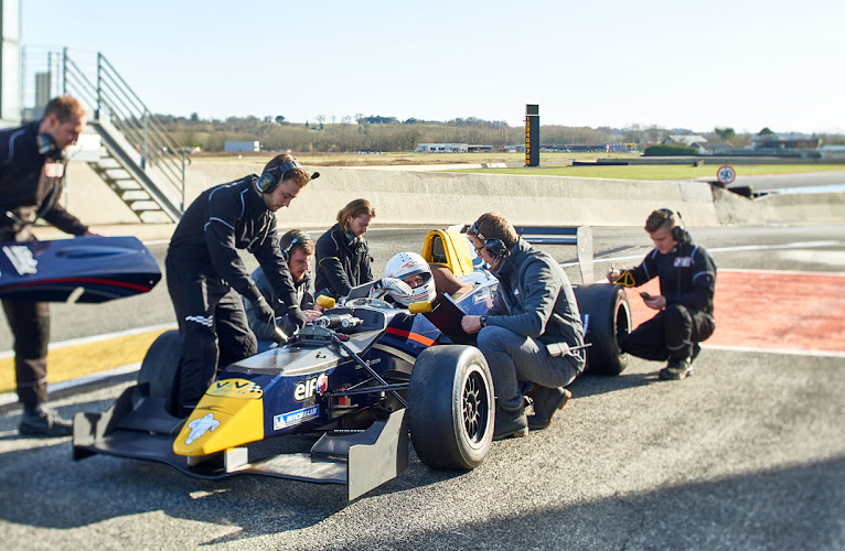 Ecole de la Performance — Stage pilotage rallye — Nogaro