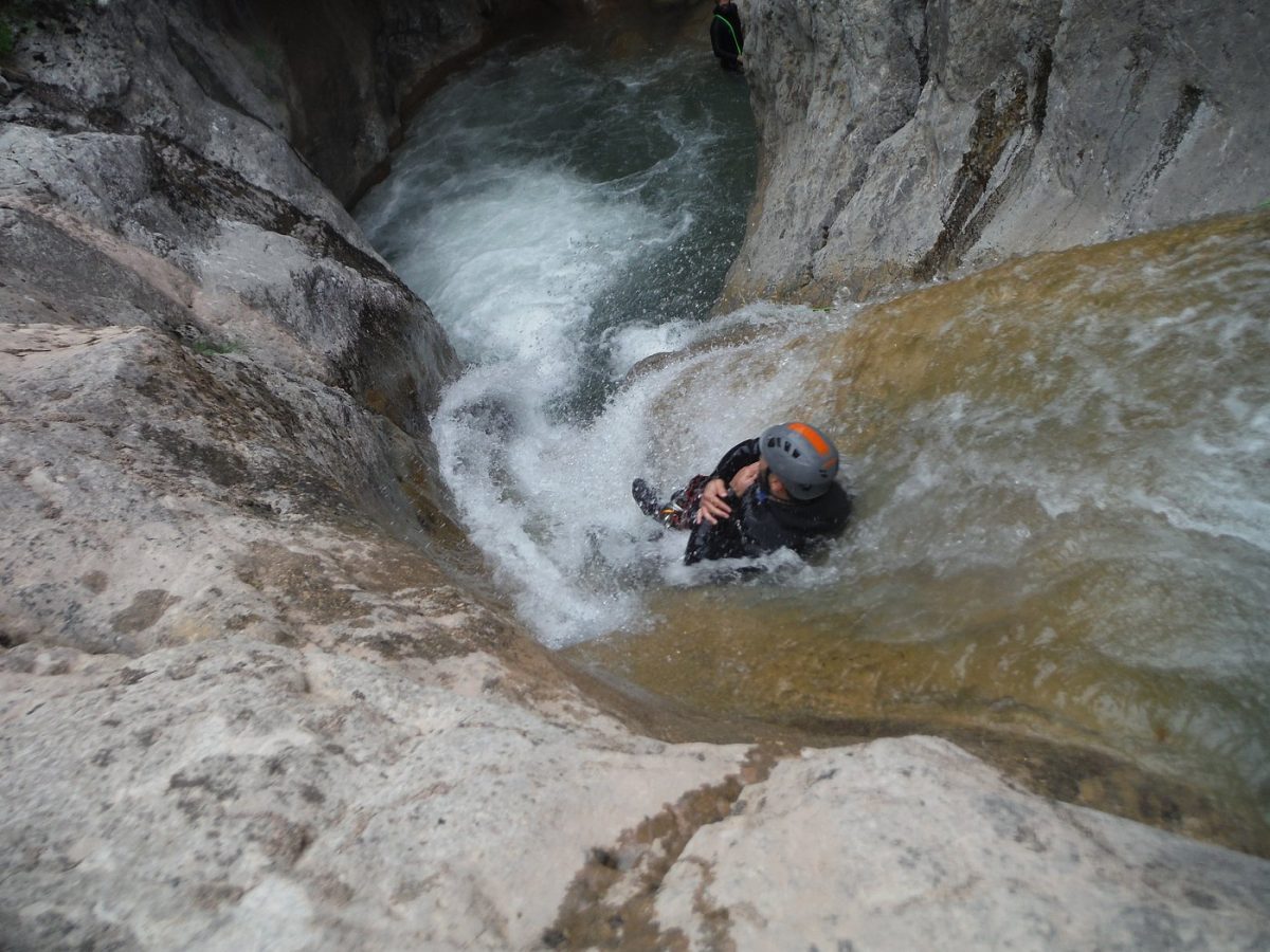 hautes alpes canyoning — Bayons