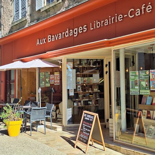 Aux Bavardages - librairie et café de spécialité à Poitiers - Cafés-librairies & salons de thé littéraires - Poitiers