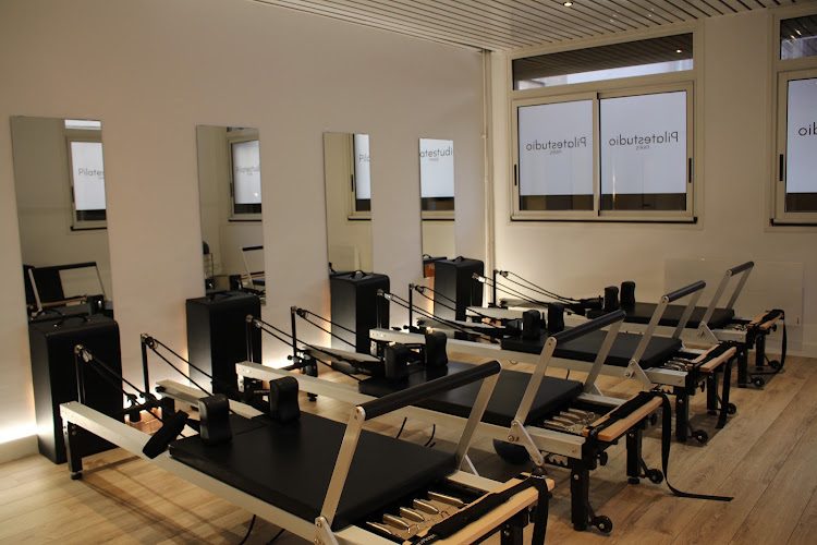 Pilatestudio Paris Reformer — Pilates Reformer — Boulogne-Billancourt